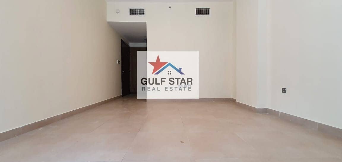 Amazing 1 Bedroom with Balcony-Parking in Al Nahyan