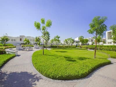 Dream Home | Stunning View | Close To Pool N Park Dream Home | Stunning View | Close To Pool N Park