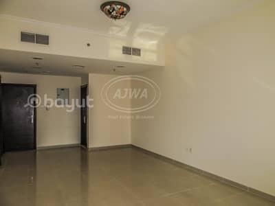 For Sale - Lake City 1 Bedroom With Lake View Front of Metro Station For Sale - Lake City 1 Bedroom With Lake View Front of Metro Station
