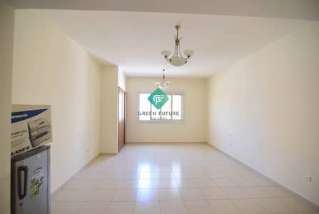 BEST PRICE | SPECIOUS | STUDIO BEST PRICE | SPECIOUS | STUDIO