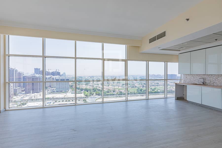 Well-managed 2 Bedroom Apt plus Maids Room Well-managed 2 Bedroom Apt plus Maids Room