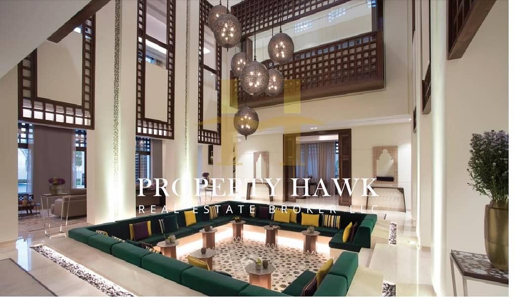 Luxurious Mansion modern Arabic  for sale in D1