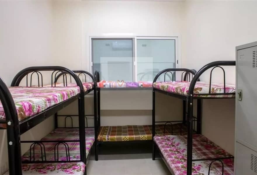 Al Qouz | 8 capacity rooms available| AED 300