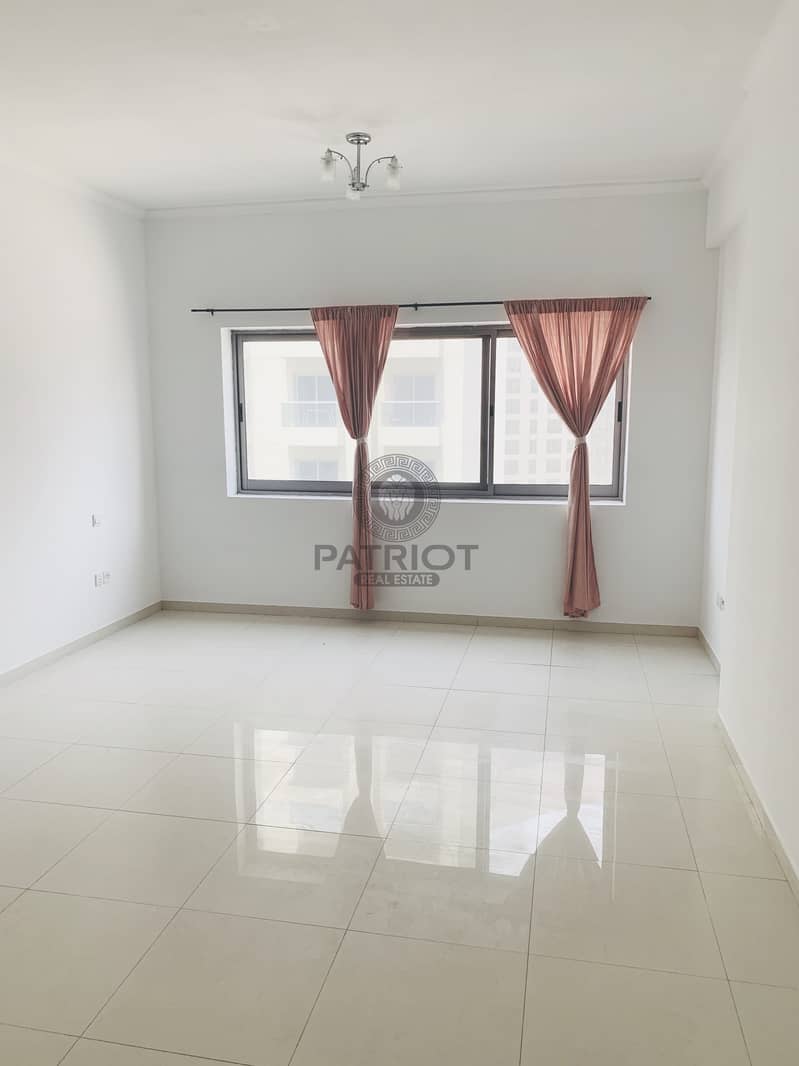 STUDIO | VERY BRIGHT |BARSHA HEIGHTS TECOM STUDIO | VERY BRIGHT |BARSHA HEIGHTS TECOM