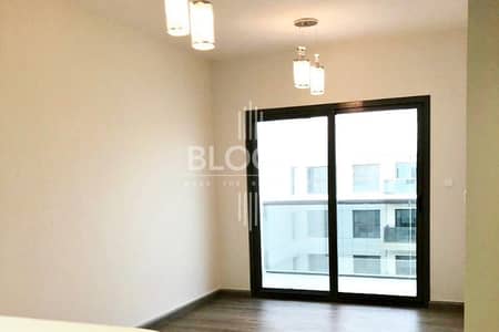 Amazing Pool View & Good size Terrace. Amazing Pool View & Good size Terrace.