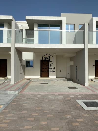 3 BED ROOM | Without Maids room | Vardon . 3 BED ROOM | Without Maids room | Vardon .