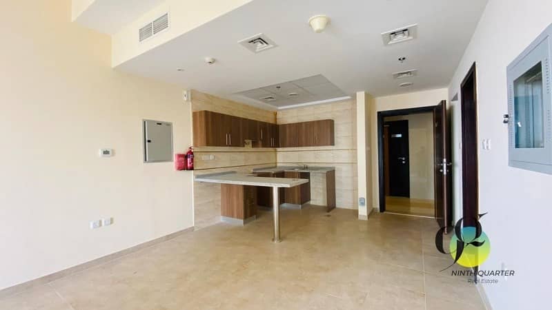 Spacious 1bed+Balcony Spacious 1bed+Balcony
