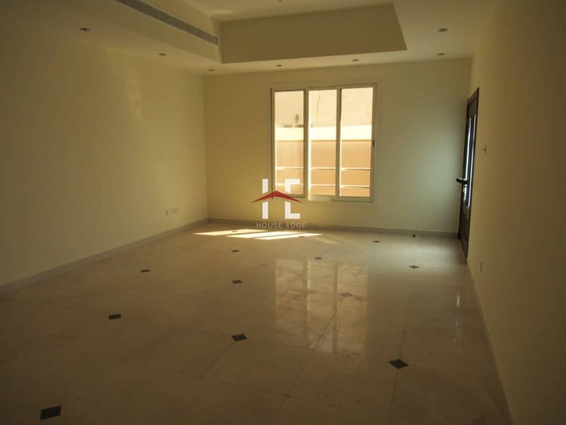Hugely Spacious 7 BHK with Amenities