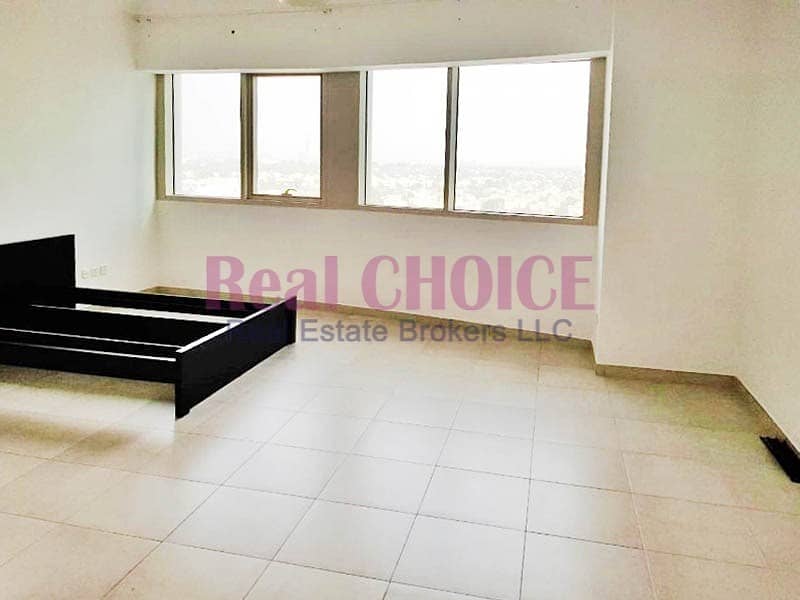 4 Amazing flat in front of bus station with less price