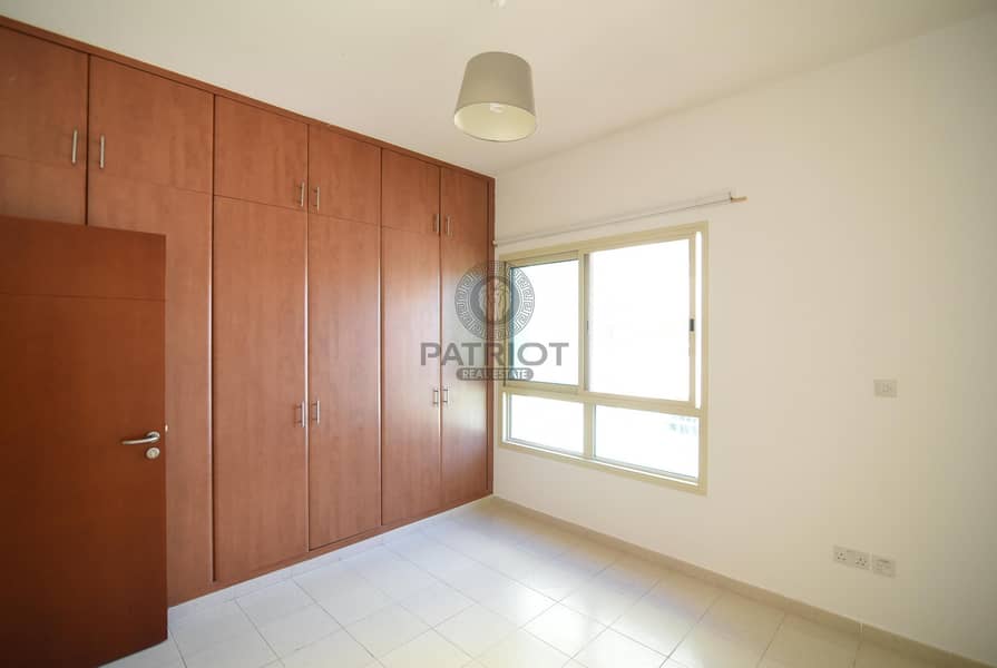 6 Spacious 1 BR | Pool View | Chiller Free |