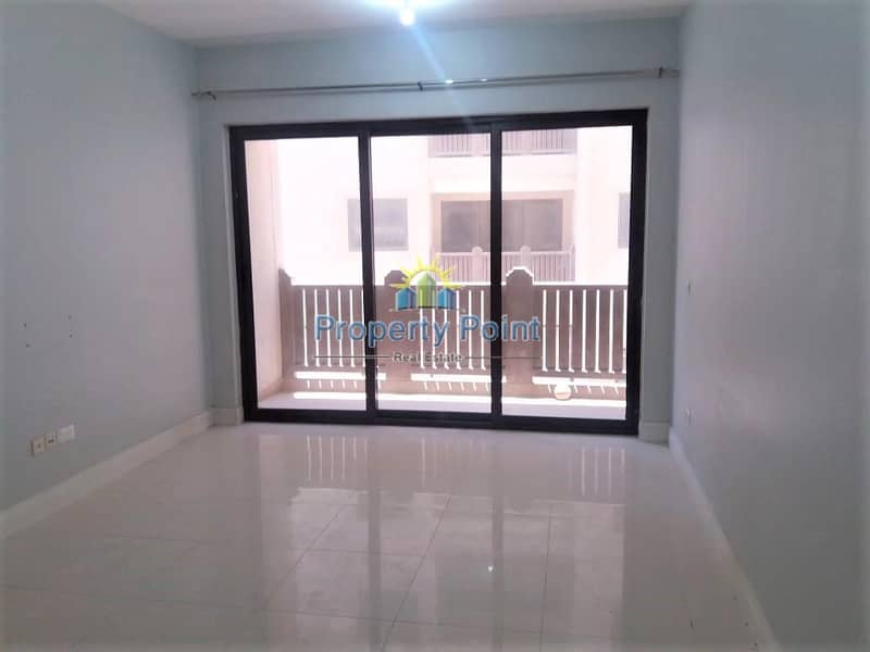 Best Price! Large 2-bedroom Apartment w/ Parking | Kitchen Appliances | Rawdhat Area Best Price! Large 2-bedroom Apartment w/ Parking | Kitchen Appliances | Rawdhat Area