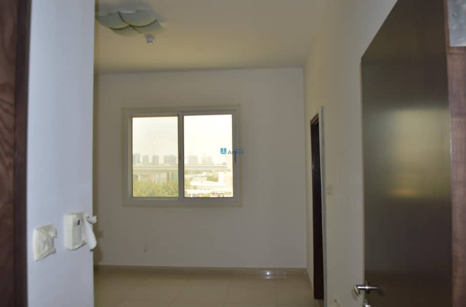 Well Finish 2bR Apt at Oud Mehta indian school