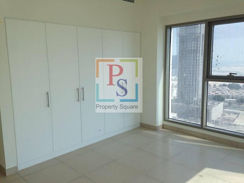 15 Beautiful Fully Furnished 3BR+Maidroom Apartment with Big Balcony