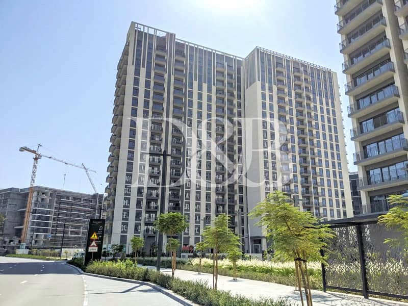 Beautiful 2BR | Across the Park | High Floor