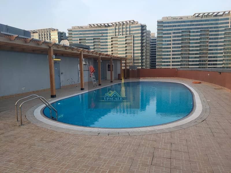 33 EXCLUSIVE OFFER SPACIOUS 1 BHK APT FOR 380K IN DUBAILAND