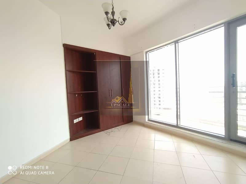 16 EXCLUSIVE OFFER SPACIOUS 1 BHK APT FOR 380K IN DUBAILAND