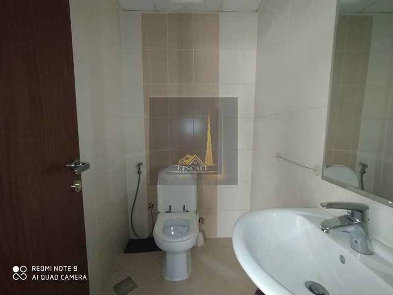 21 EXCLUSIVE OFFER SPACIOUS 1 BHK APT FOR 380K IN DUBAILAND