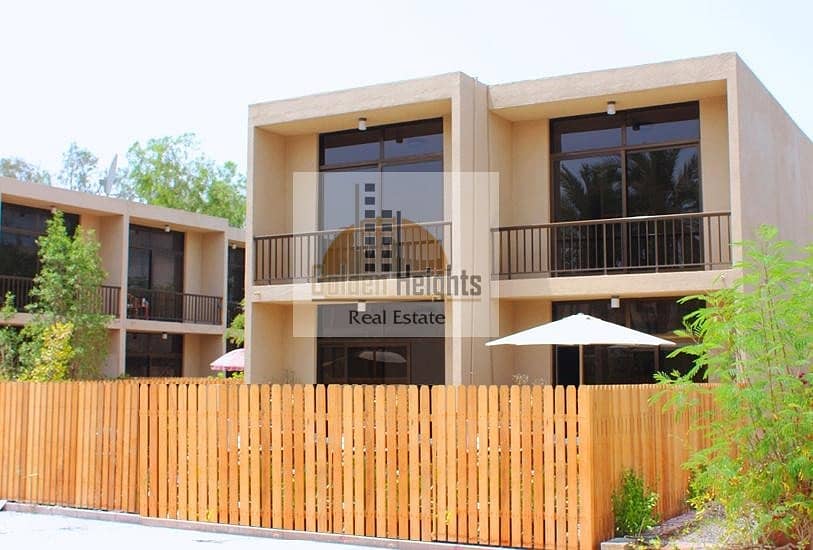 Budget Friendly  3 Bedroom Villa in Jumeirah 1 for Rent