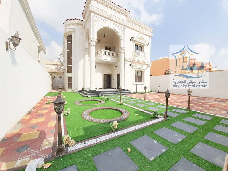 Villa for sale, luxurious and beautiful modern day decorations and finishes Villa for sale, luxurious and beautiful modern day decorations and finishes
