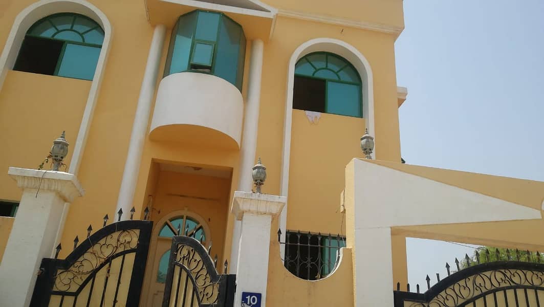 A very excellent villa in Al Mowaihat 2 area at a price of 70,000 thousand in front of Ajman Academy