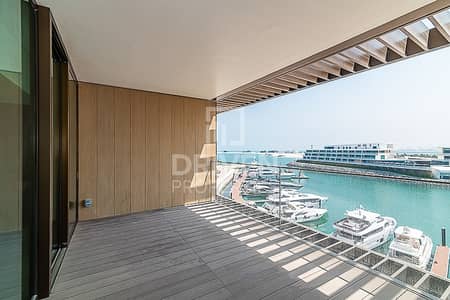 3 Bedroom Flat for Rent in Jumeirah, Dubai - Spacious 3BR+M | High floor | Great Views 3 Bedroom Flat for Rent in Jumeirah, Dubai - Spacious 3BR+M | High floor | Great Views