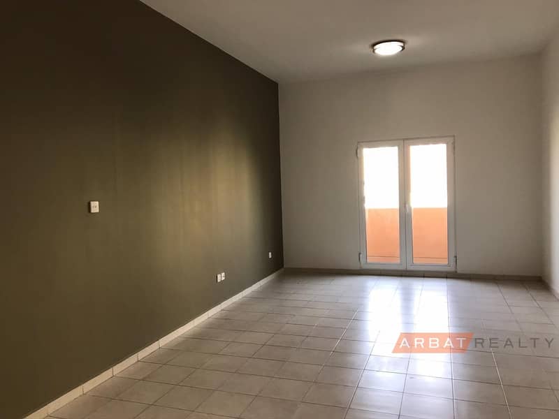 LARGE ONE BEDROOM WITH LARGE BALCONY FOR RENT IN MED CLUSTER