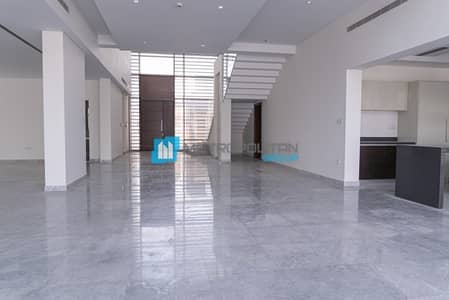 6BR Contemporary Villa?Burj Khalifa View?Vacant 6BR Contemporary Villa?Burj Khalifa View?Vacant