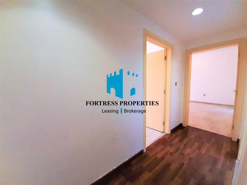 38 Spacious & Bright 3BHK w/ Maids Room & Balcony in Peaceful Location