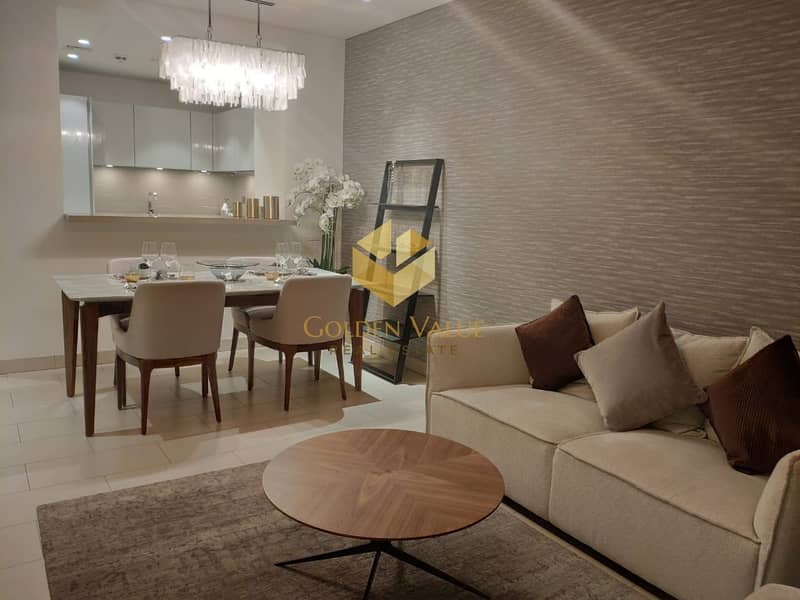 2 Discounted Price l One bedroom at a premium location l Facing Burj and Canal l Opportunity  high ROI and High quality l