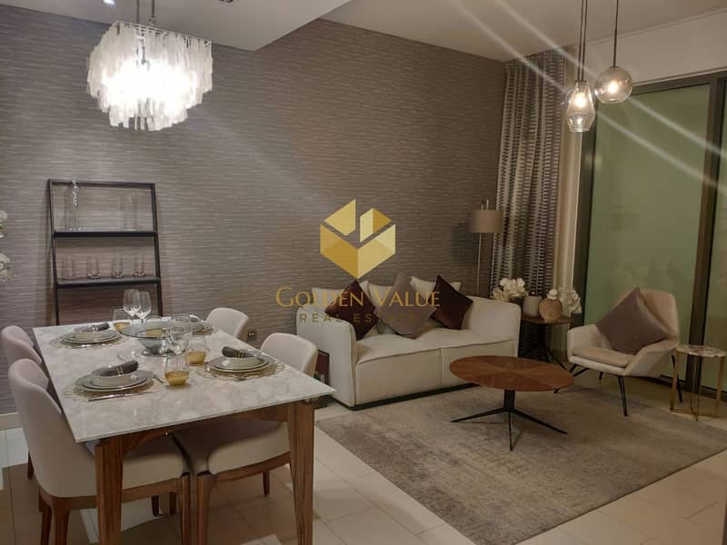 5 Discounted Price l One bedroom at a premium location l Facing Burj and Canal l Opportunity  high ROI and High quality l
