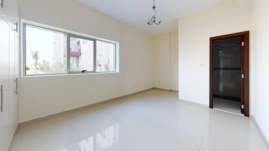 Closed kitchen | Close to mall | Move-in ready Closed kitchen | Close to mall | Move-in ready