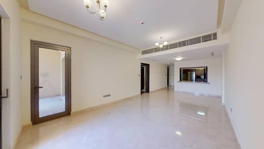 Sports facilities | Access to airport | Built in kitchen appliances Sports facilities | Access to airport | Built in kitchen appliances