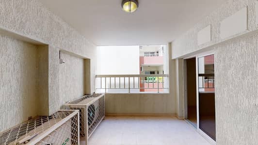 Near to basketball court | Kid’s play area | Contactless tours Near to basketball court | Kid’s play area | Contactless tours