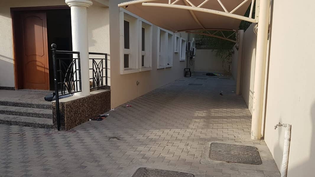 *** AMAZING DEAL – Grand 4BHK Duplex Villa with beautiful garden in Al Mansura, Sharjah