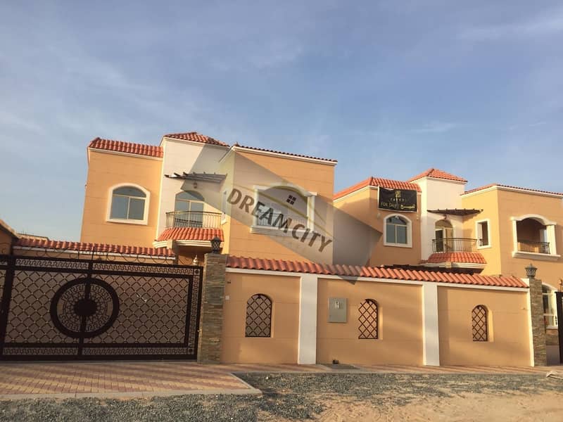 A villa in the most prestigious areas of Ajman has a down payment hull, free ownership for all nationalities, for life, an area of 5,000 feet