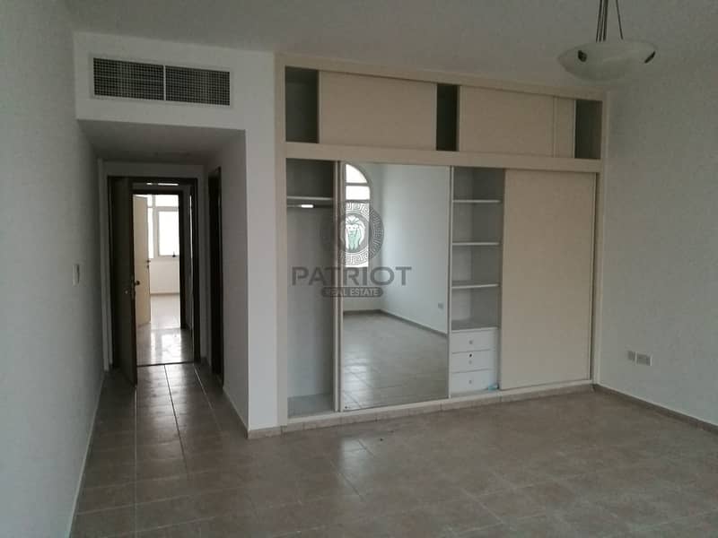 8 4 BR | Villa| Community |Al Safa 1