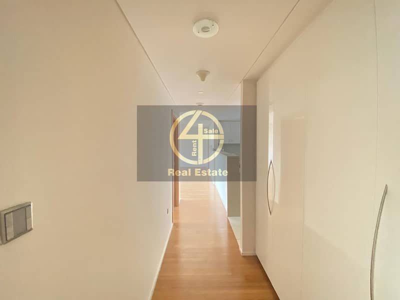 15 Hot Deal! Luxurious 2 Bedroom Apartment!