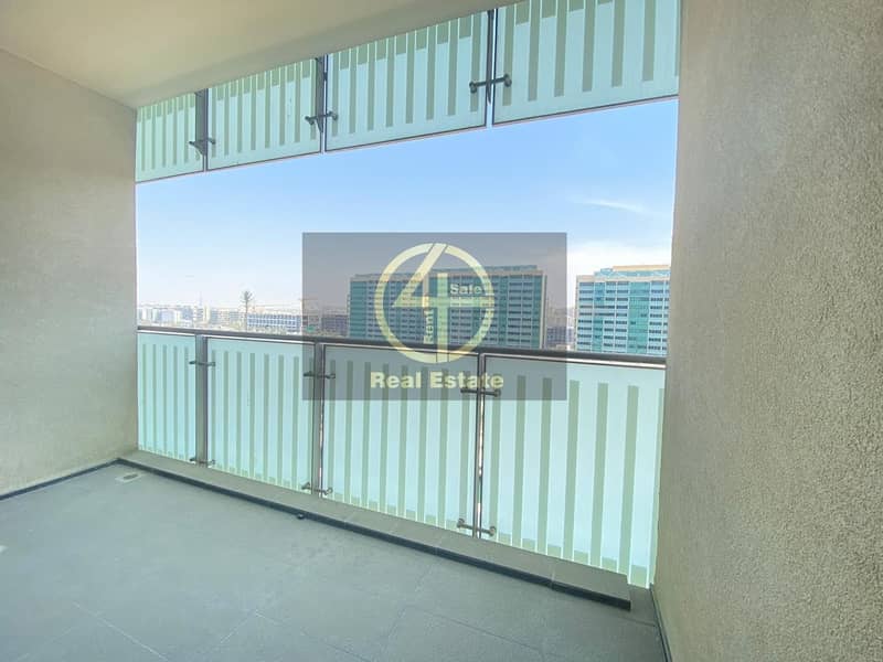 29 Hot Deal! Luxurious 2 Bedroom Apartment!