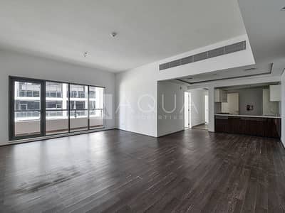 Naturally Well-Lit Unit | 3 Beds with Maids Naturally Well-Lit Unit | 3 Beds with Maids