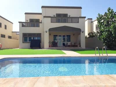 Closed Kitchen | 4 Bed Regional Large | District 3 Closed Kitchen | 4 Bed Regional Large | District 3