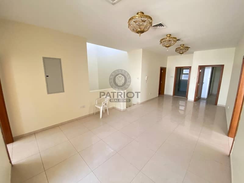 4 CLOSE TO LA MER 5BR MAIDS SHARED POOL COMPOUND IN JUMEIRAH 1
