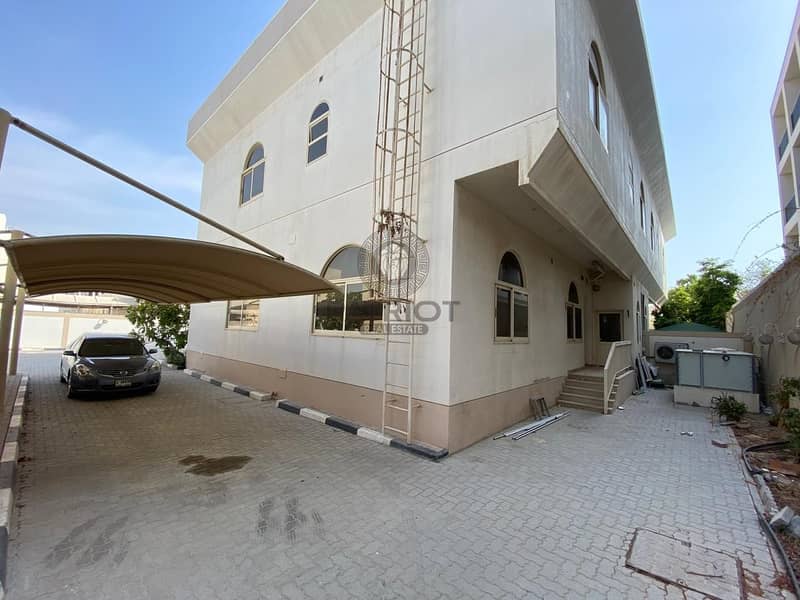 18 CLOSE TO LA MER 5BR MAIDS SHARED POOL COMPOUND IN JUMEIRAH 1
