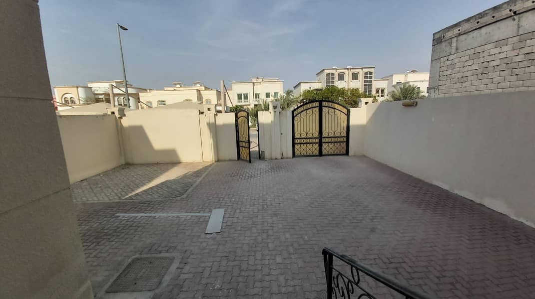 4 Standalone Villa|Spacious Rooms+Big  2 Majlis Halls