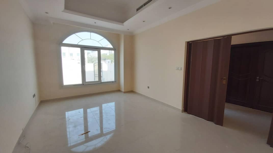 8 Standalone Villa|Spacious Rooms+Big  2 Majlis Halls