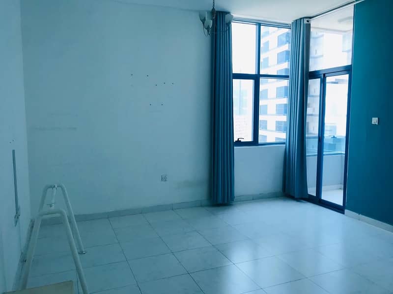 1 BEDROOM HALL FALCON TOWER FOR RENT 18000/- 4 or 6 Cheques