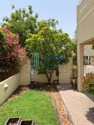Rented 3 Bedroom Plus Maids Room Villa In Meadows 9
