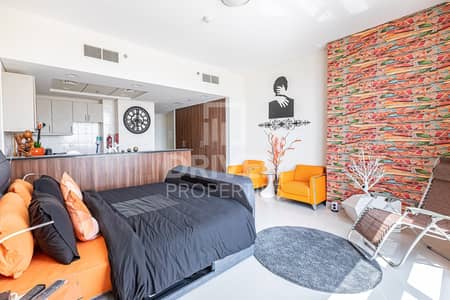 Amazing and Fully Furnished Studio Apartment Amazing and Fully Furnished Studio Apartment