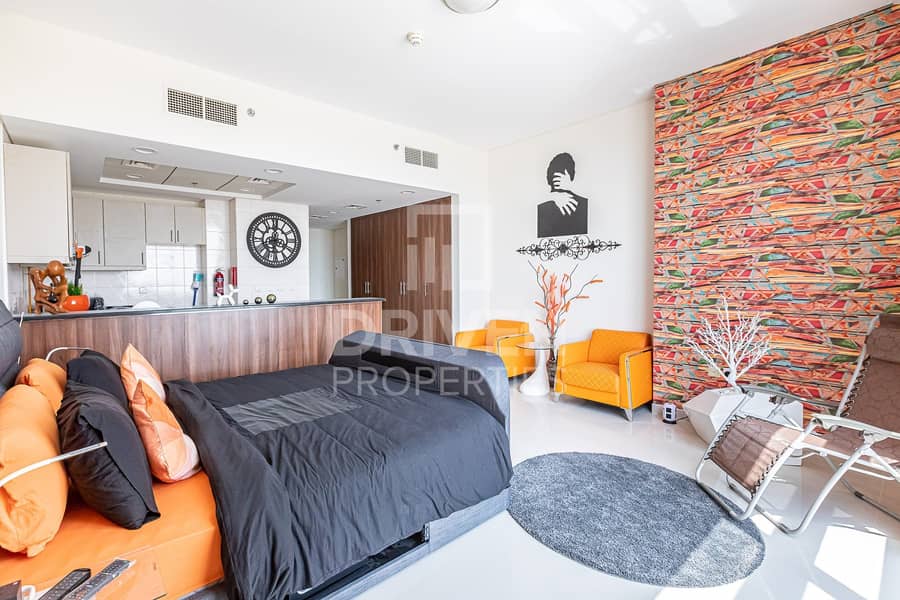 Amazing and Fully Furnished Studio Apartment Amazing and Fully Furnished Studio Apartment