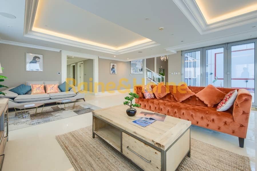 Spacious Duplex Penthouse |  Panoramic Views