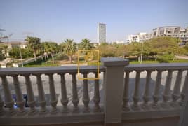 Full Park Facing Five Bedroom Hall Villa - in JVT For Rent